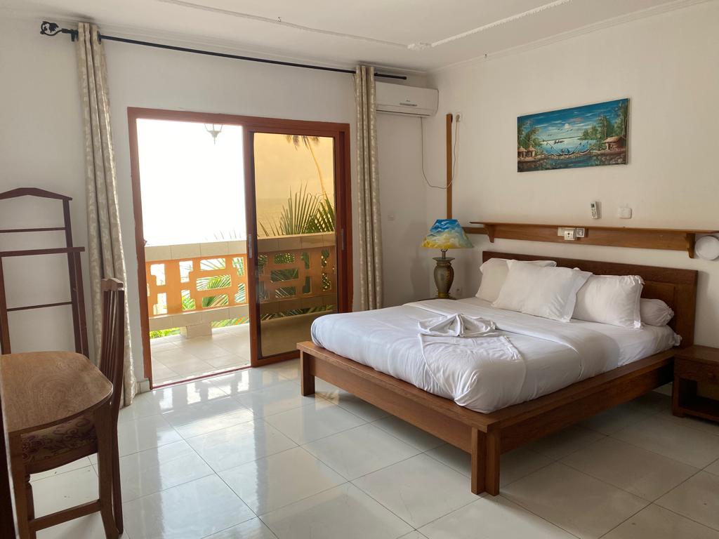 Chambre Essentielle — Hôtel TAZ